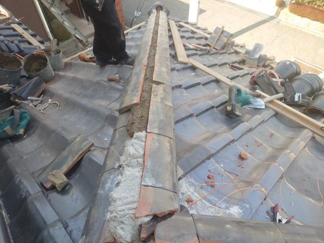 明石市で棟部の土台成型作業